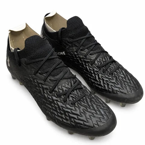 Under Armour Clone Magnetico Pro FG in Black