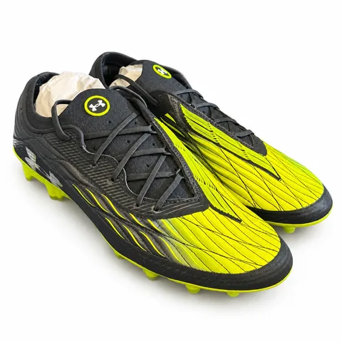 Under Armour Magnetico Elite 4 FG in Black/Neon Yellow