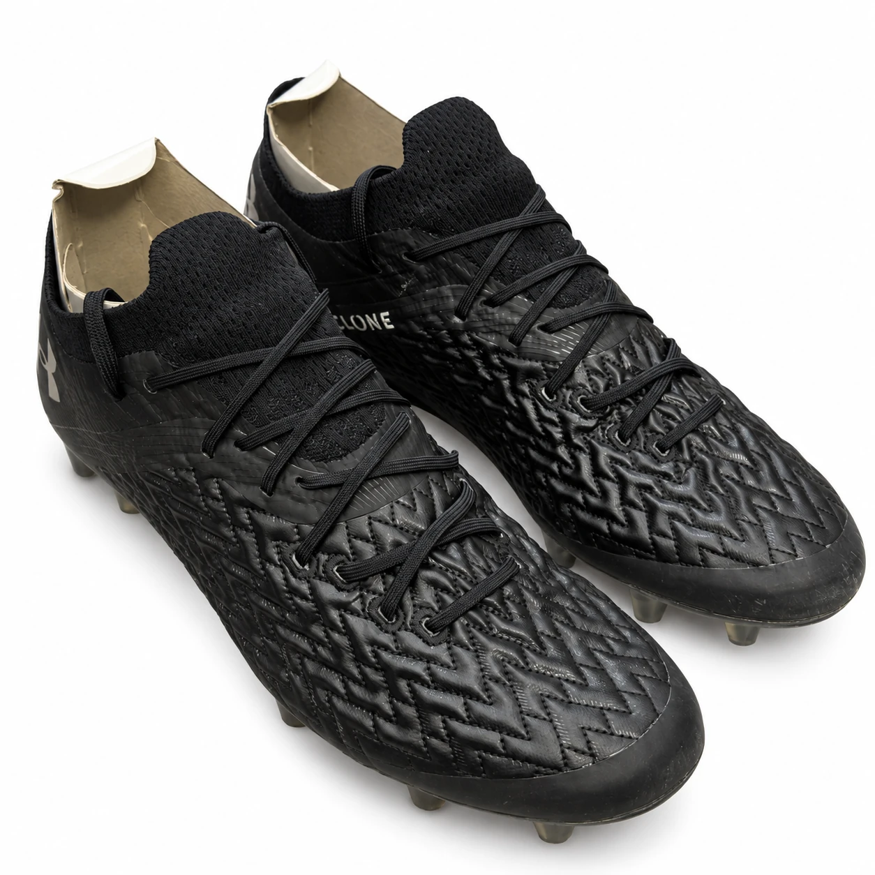 Under Armour Clone Magnetico Pro FG in Black